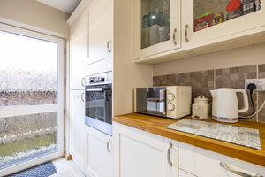 Kitchen- click for photo gallery